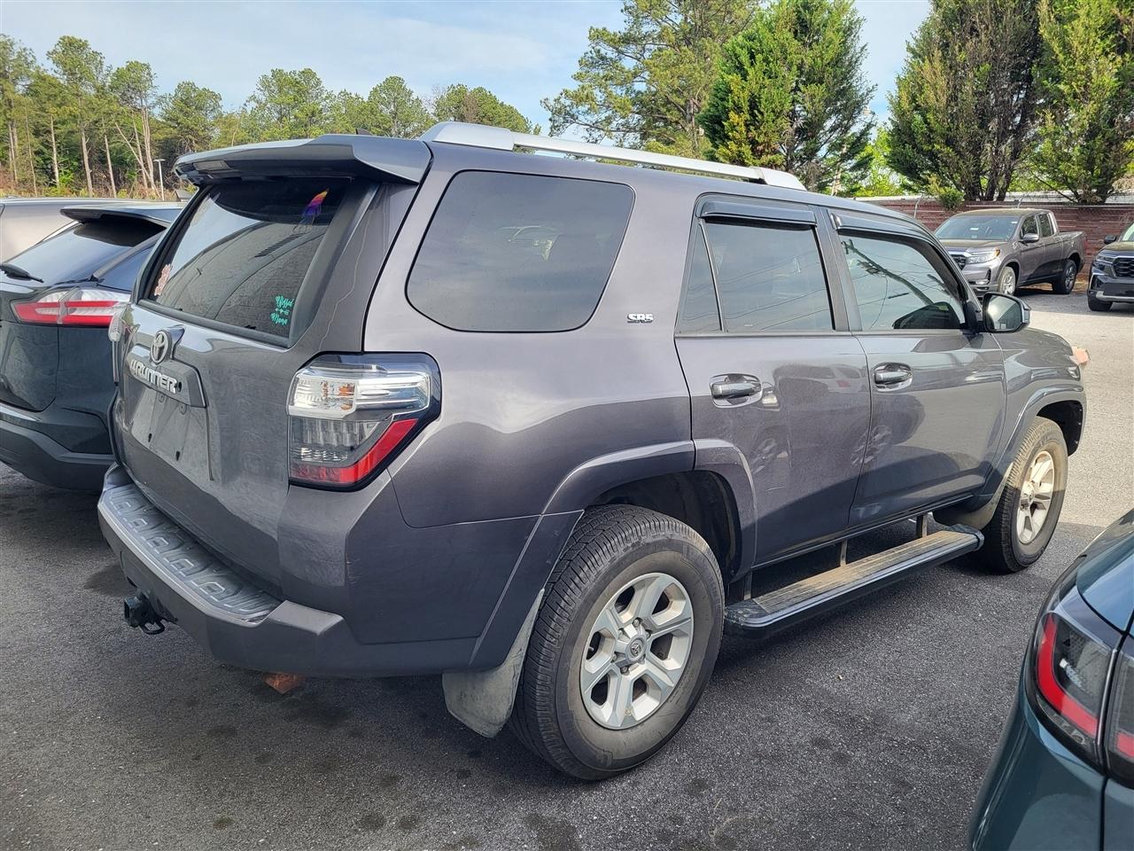 Toyota 4Runner SR5 4WD 2014