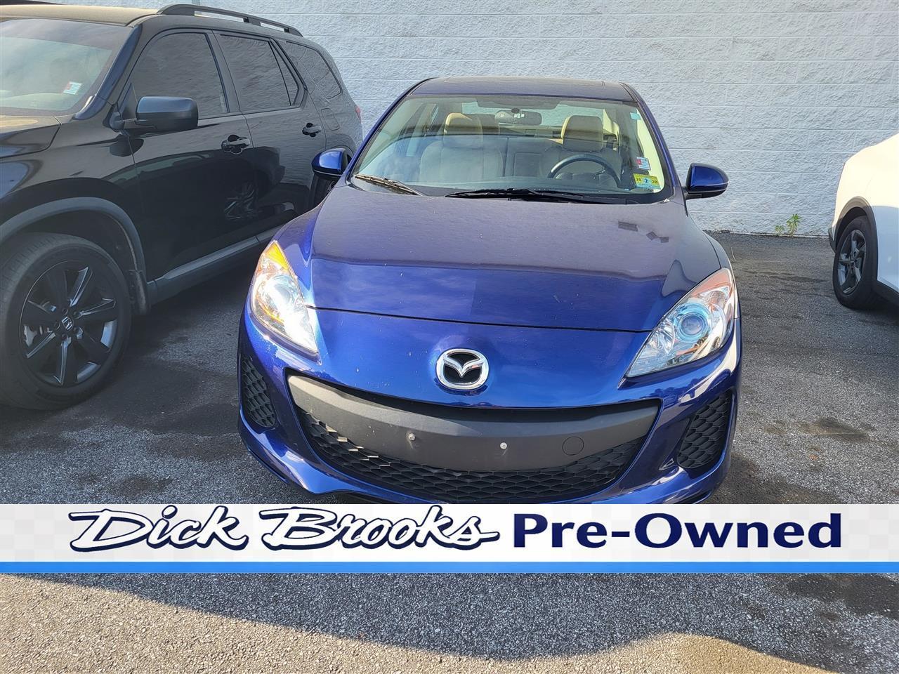 Mazda MAZDA3 I Grand Touring 4-Door 2012