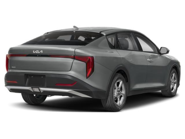 Kia K4 LXS 2025