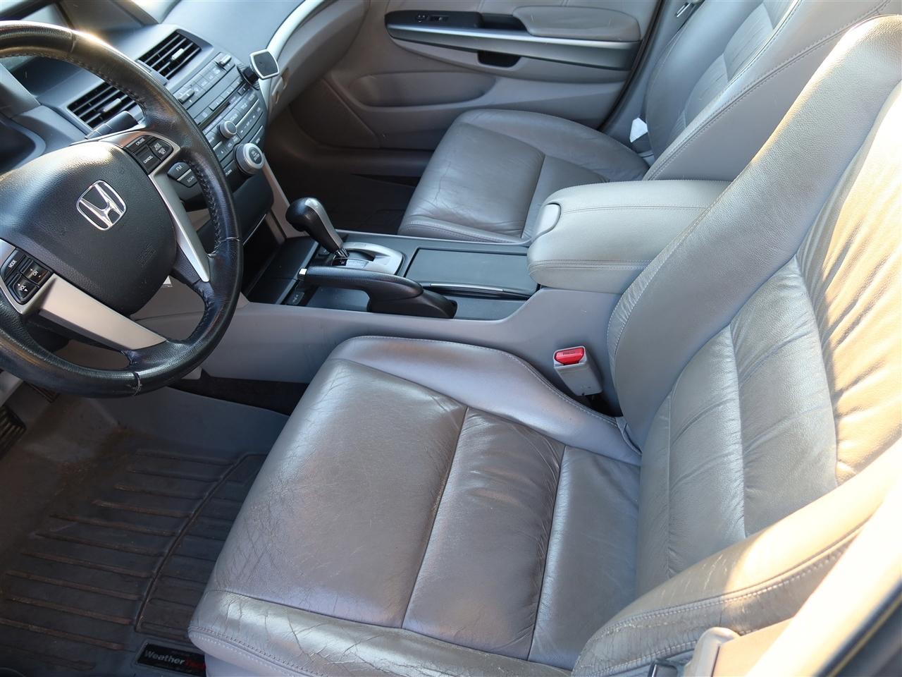 Honda Accord EX-L V-6 Sedan AT 2009