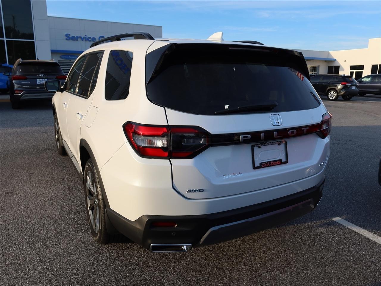 Honda Pilot Elite AWD 2026