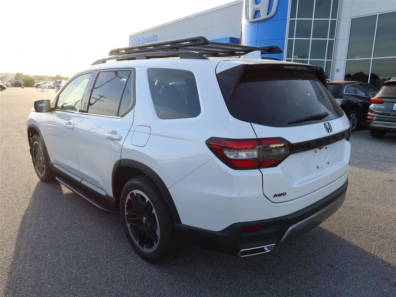 Honda Pilot Touring AWD 2026