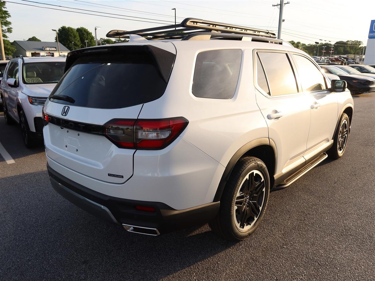 Honda Pilot Touring AWD 2026