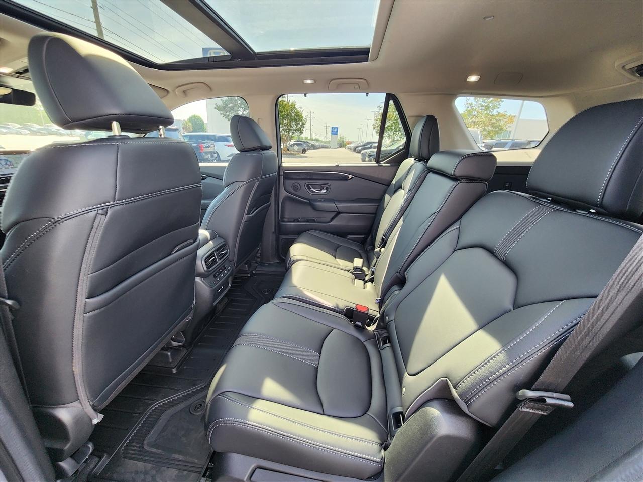 Honda Pilot Touring 2025