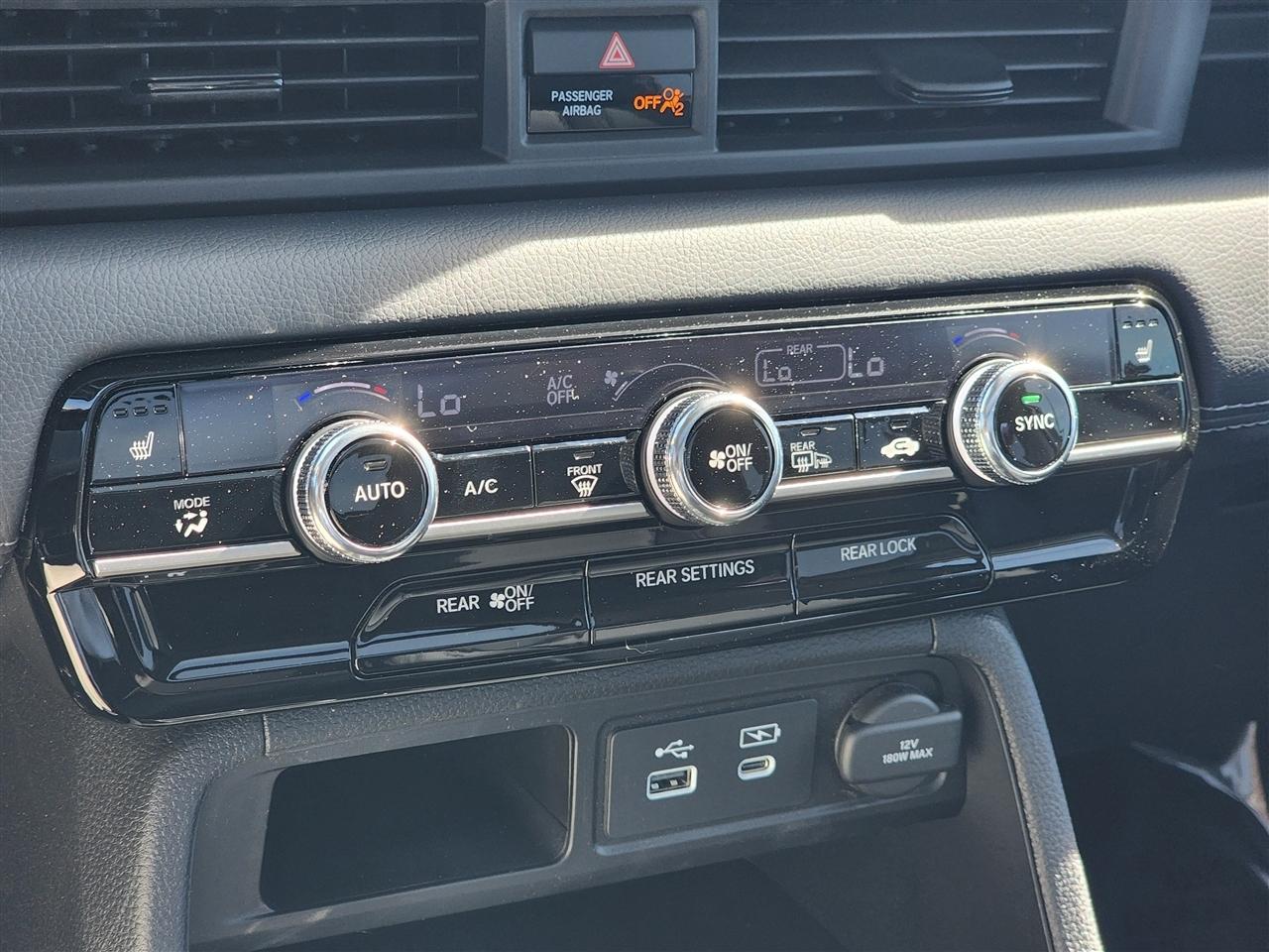 Honda Pilot Touring 2025