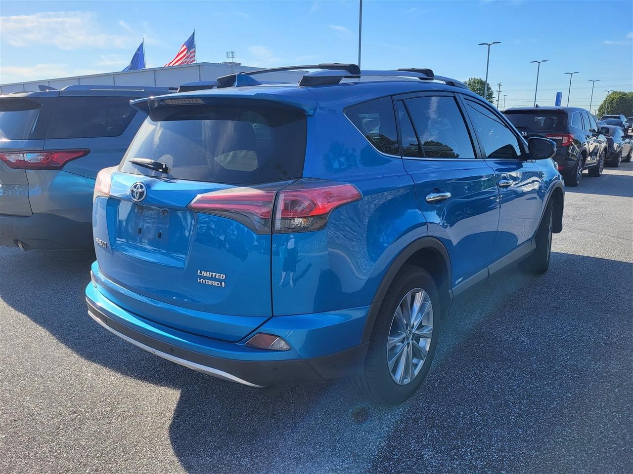 Toyota RAV4 Hybrid Limited 2016