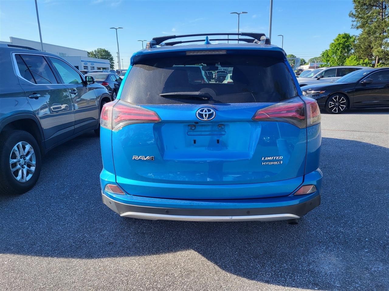 Toyota RAV4 Hybrid Limited 2016