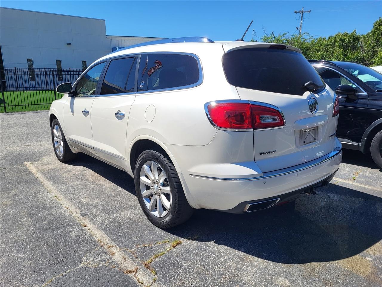 Buick Enclave Premium FWD 2013