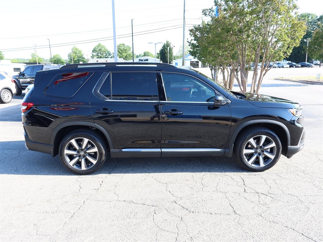 Honda Pilot Touring 2025