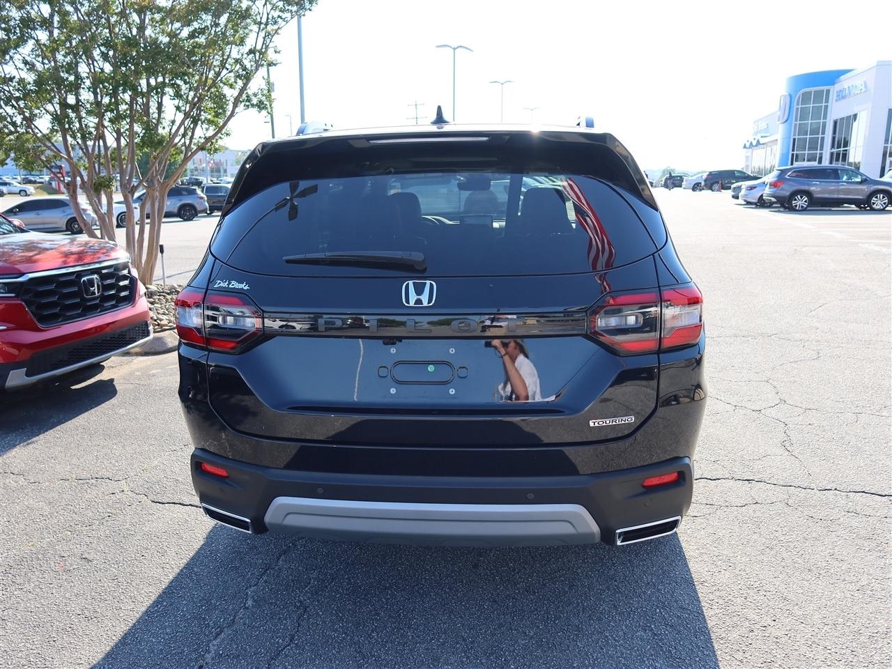 Honda Pilot Touring 2025
