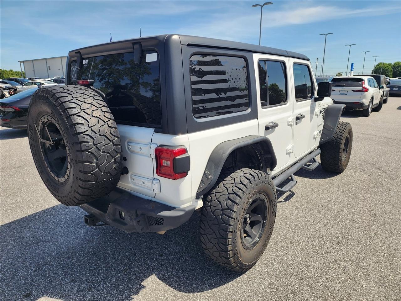 Jeep Wrangler Unlimited Sahara 2018