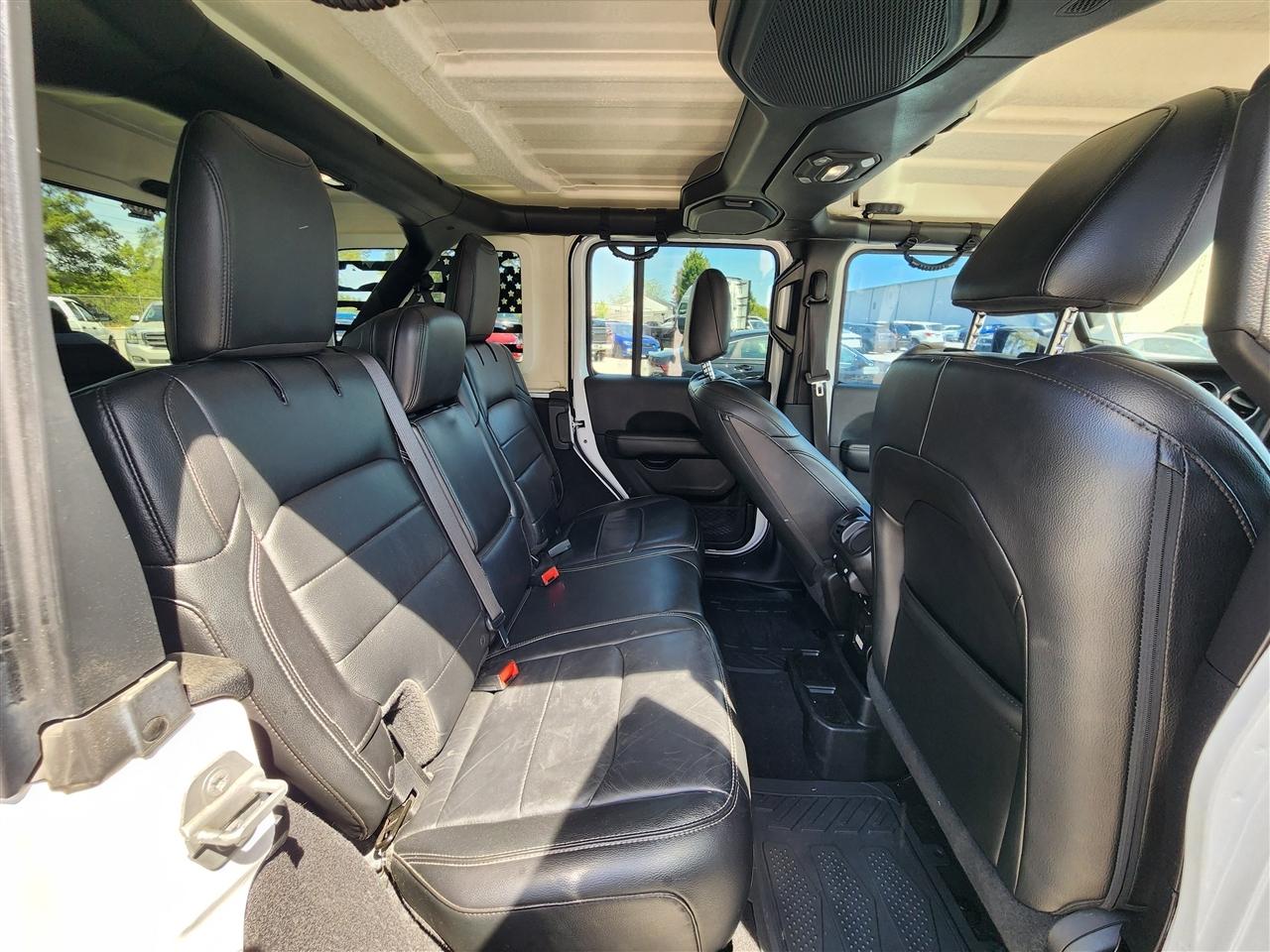 Jeep Wrangler Unlimited Sahara 2018