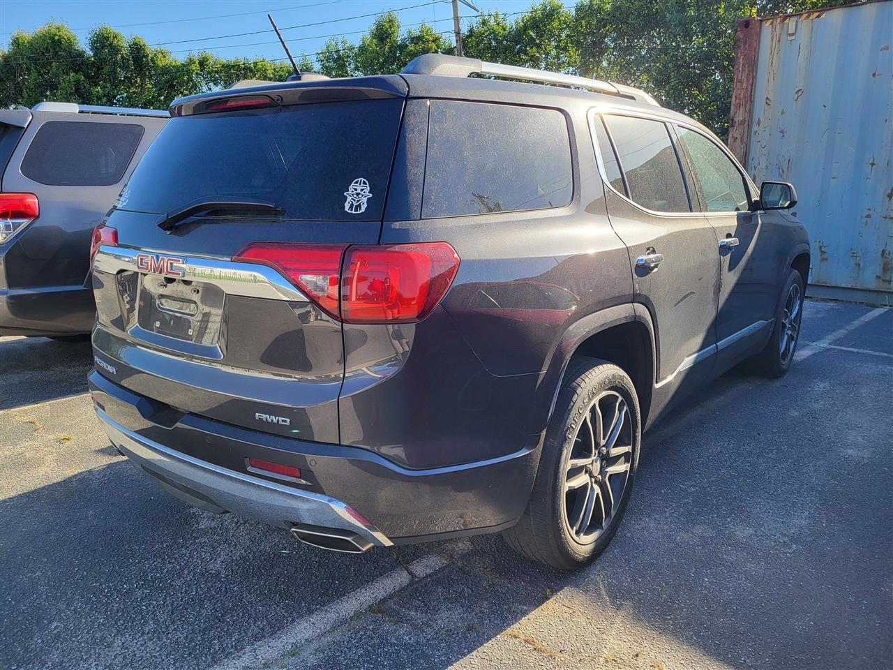 GMC Acadia Denali AWD 2019