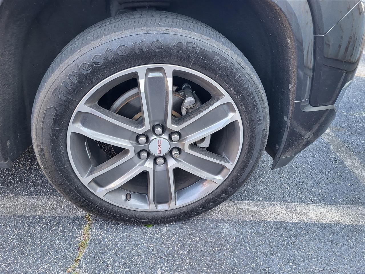 GMC Acadia Denali AWD 2019