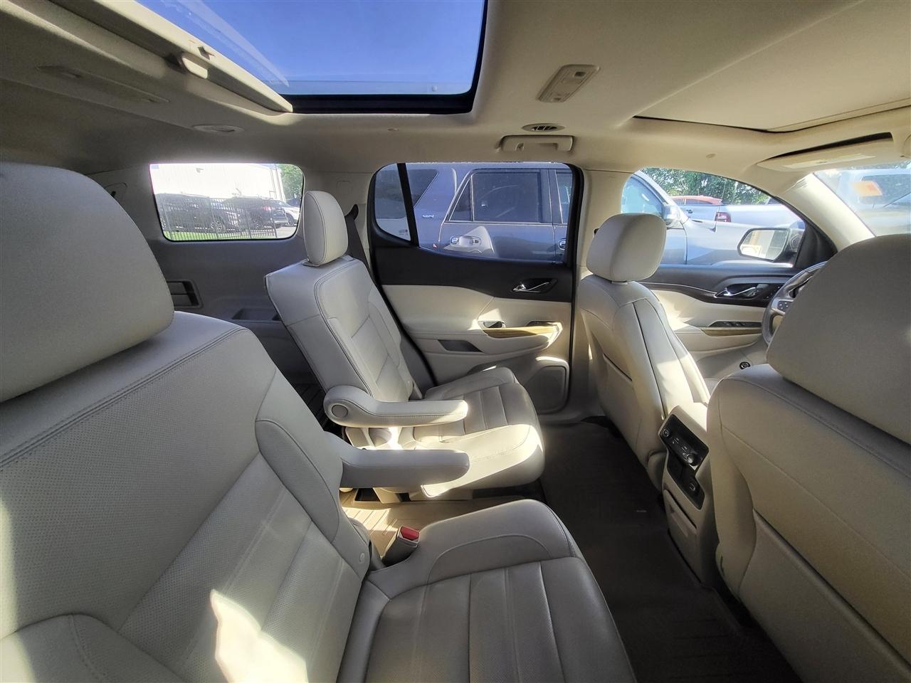 GMC Acadia Denali AWD 2019