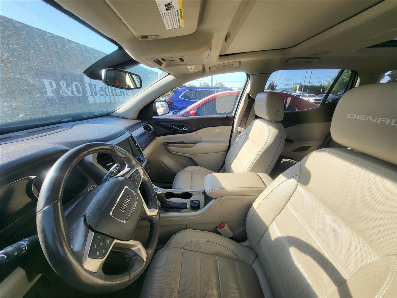 GMC Acadia Denali AWD 2019