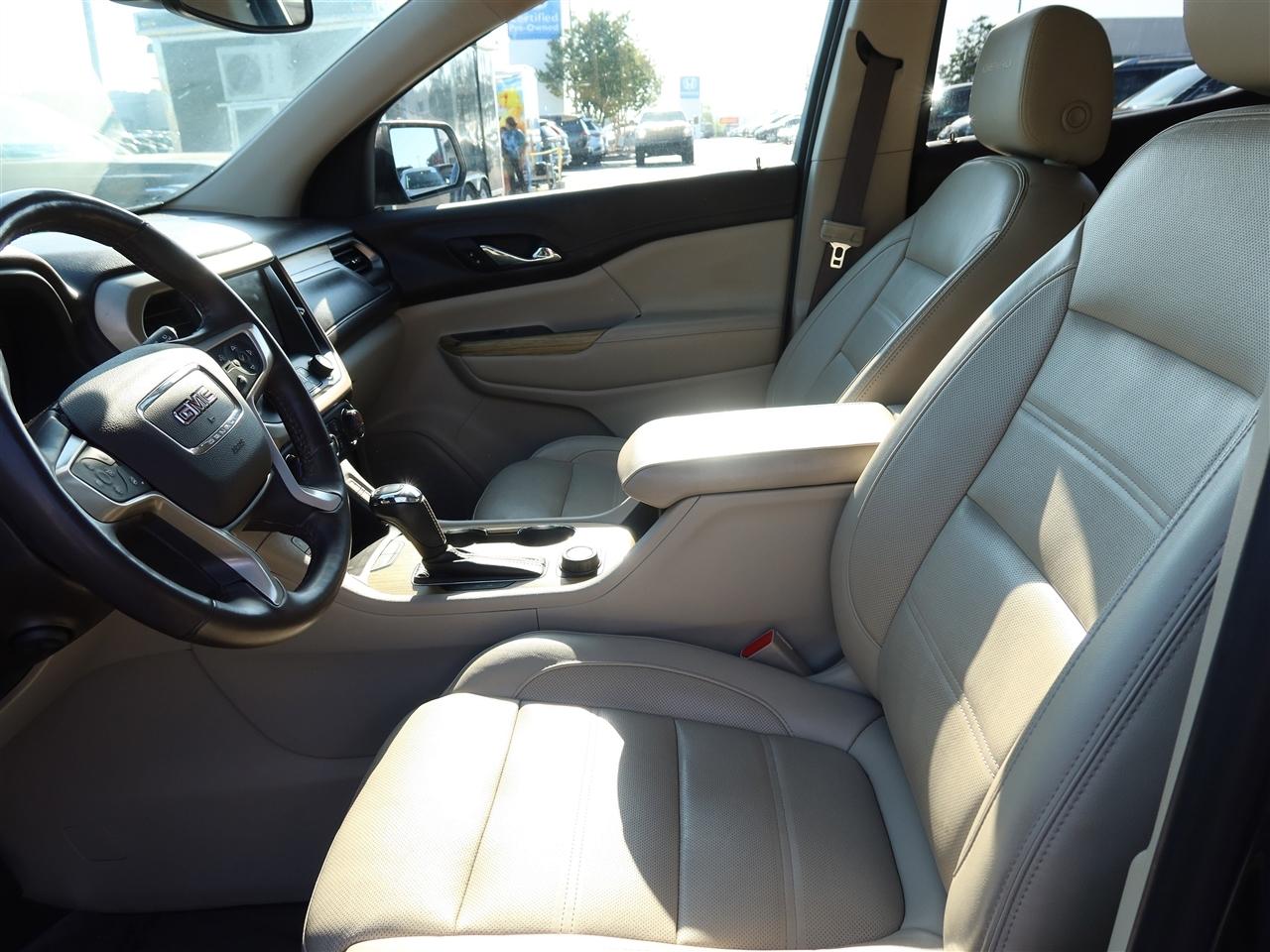 GMC Acadia Denali AWD 2019