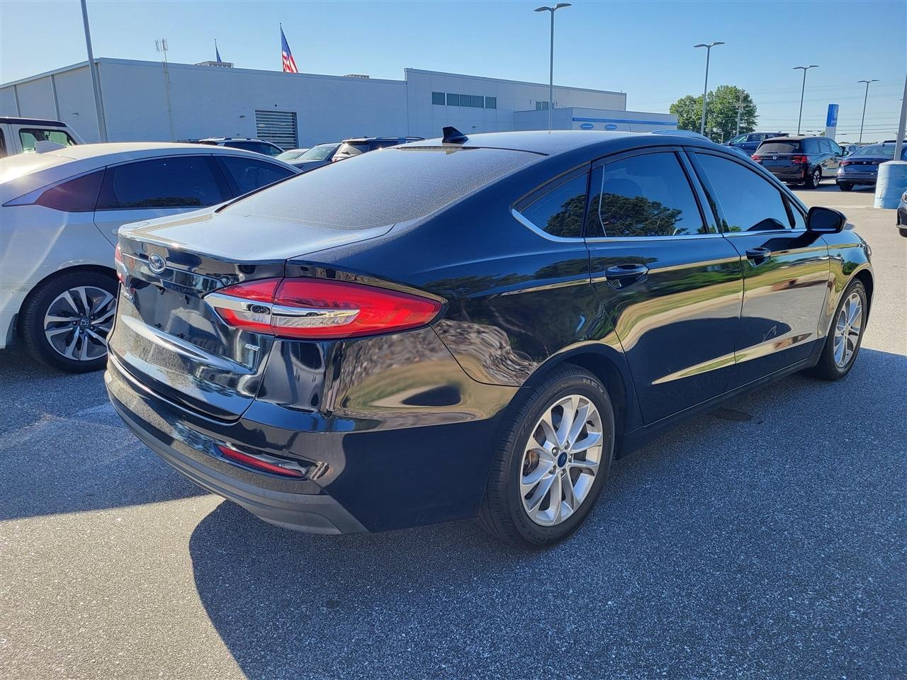 Ford Fusion SE 2019