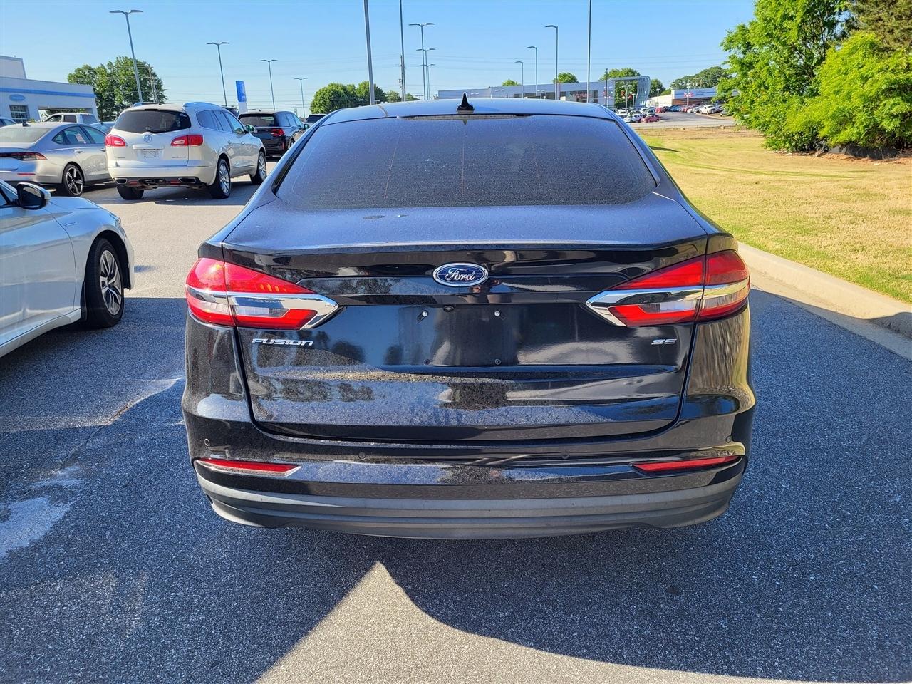 Ford Fusion SE 2019