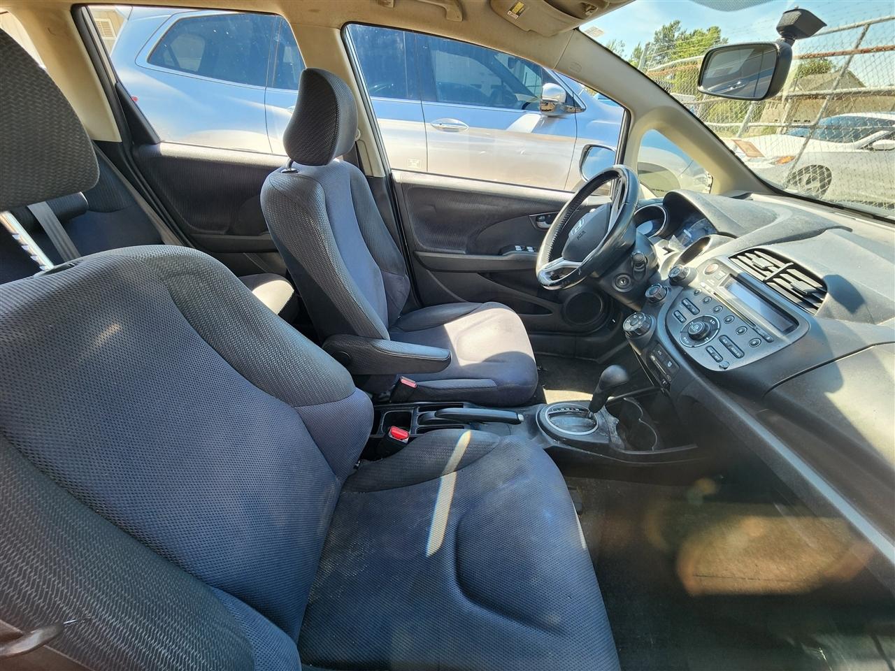 Honda Fit Sport 5-Speed AT 2013