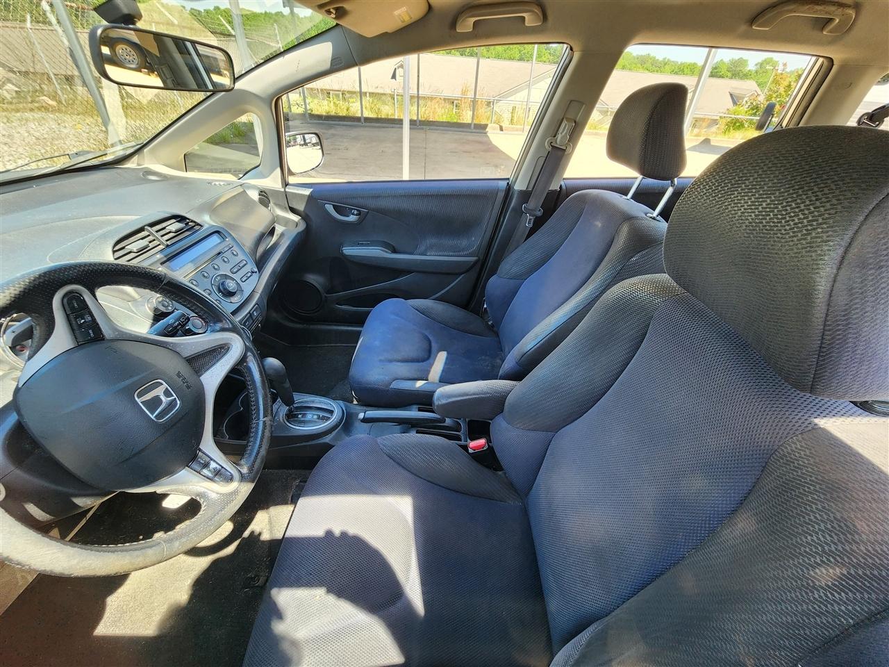 Honda Fit Sport 5-Speed AT 2013