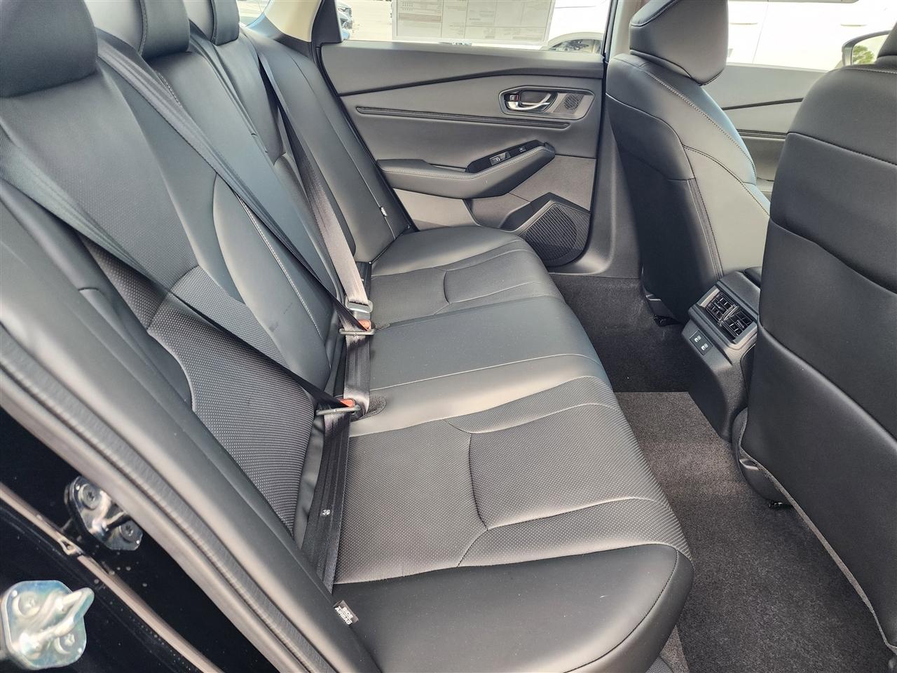 Honda Accord Touring Hybrid 2026