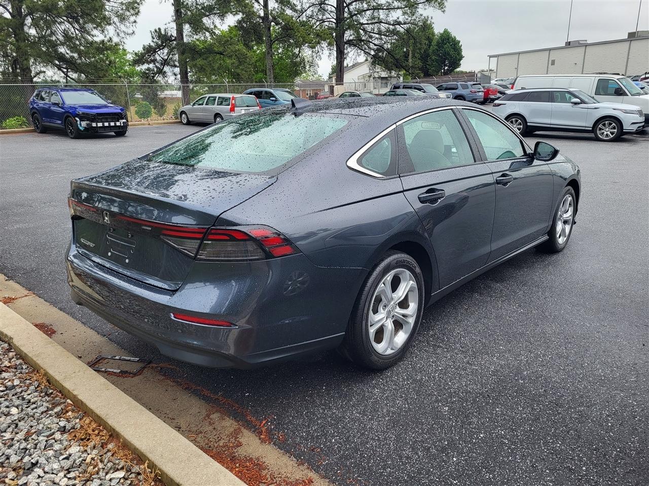 Honda Accord LX 2024