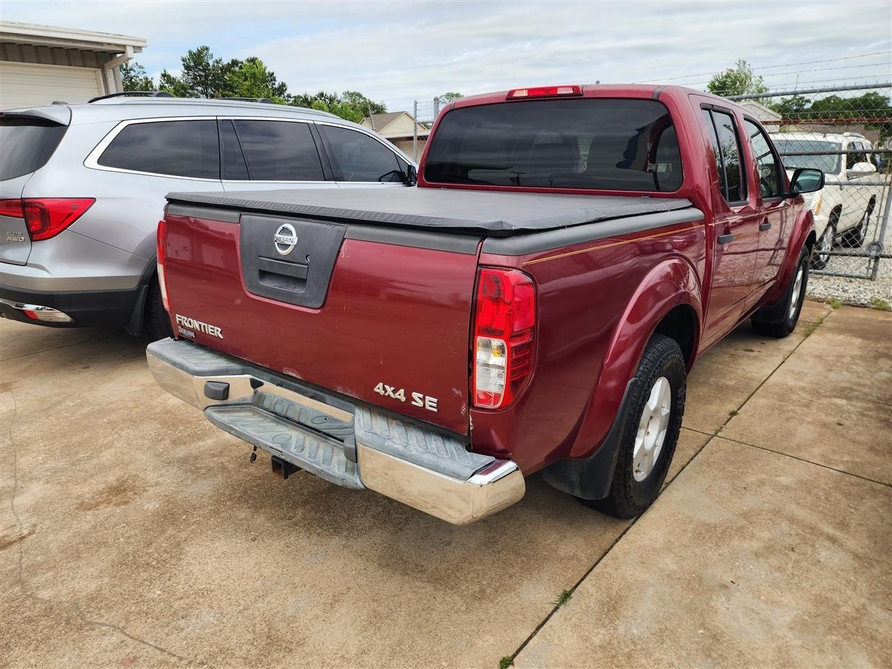 Nissan Frontier SE Crew Cab 4WD 2006