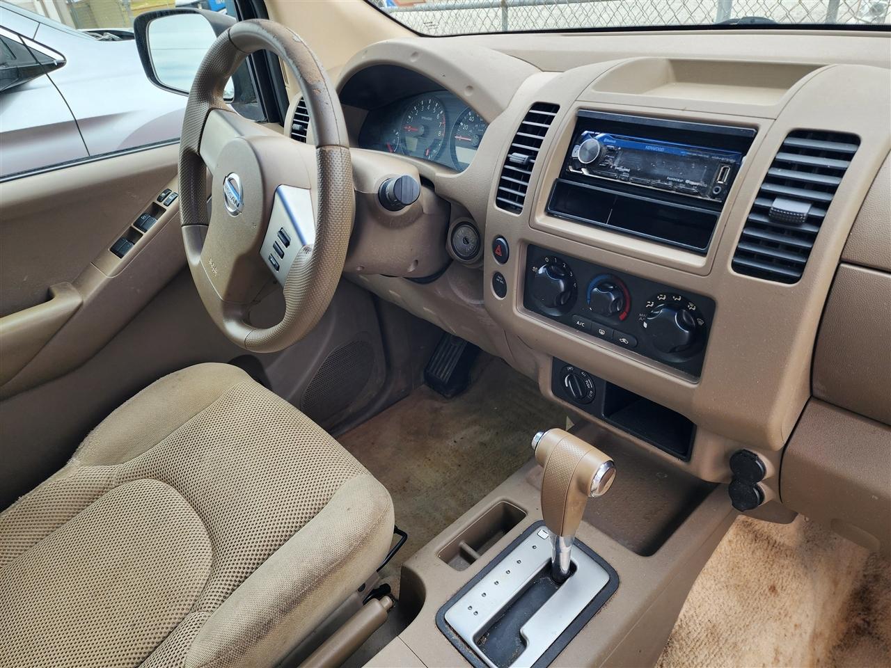 Nissan Frontier SE Crew Cab 4WD 2006