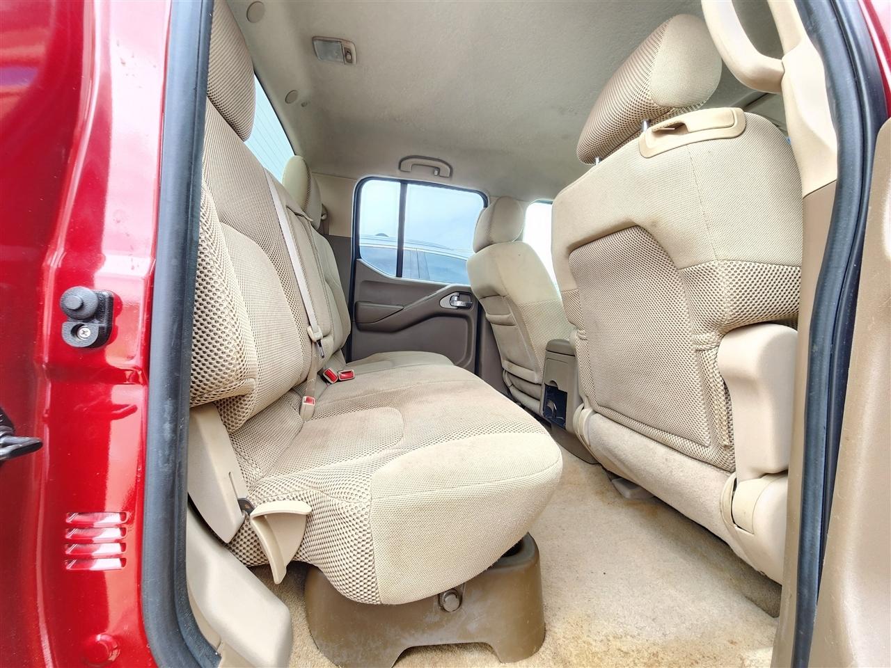 Nissan Frontier SE Crew Cab 4WD 2006