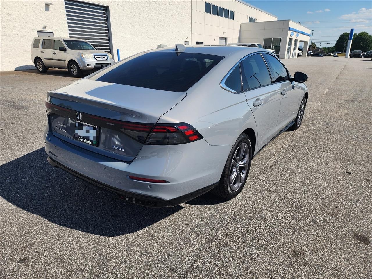 Honda Accord EX-L Hybrid 2024