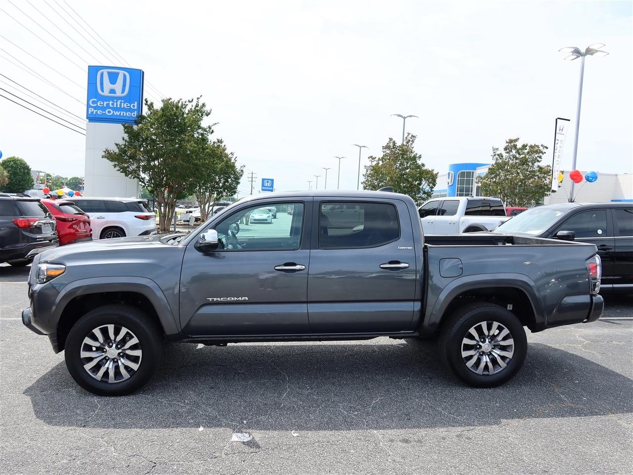 Toyota Tacoma Limited Double Cab V6 6AT 4WD 2023