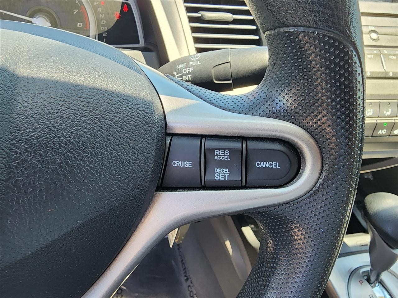 Honda Civic LX Coupe 5-Speed AT 2010