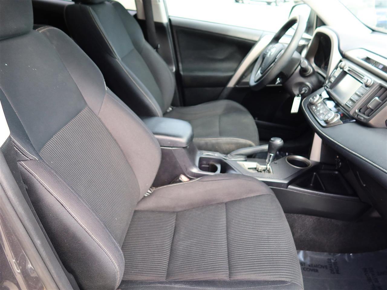 Toyota RAV4 XLE FWD 2015
