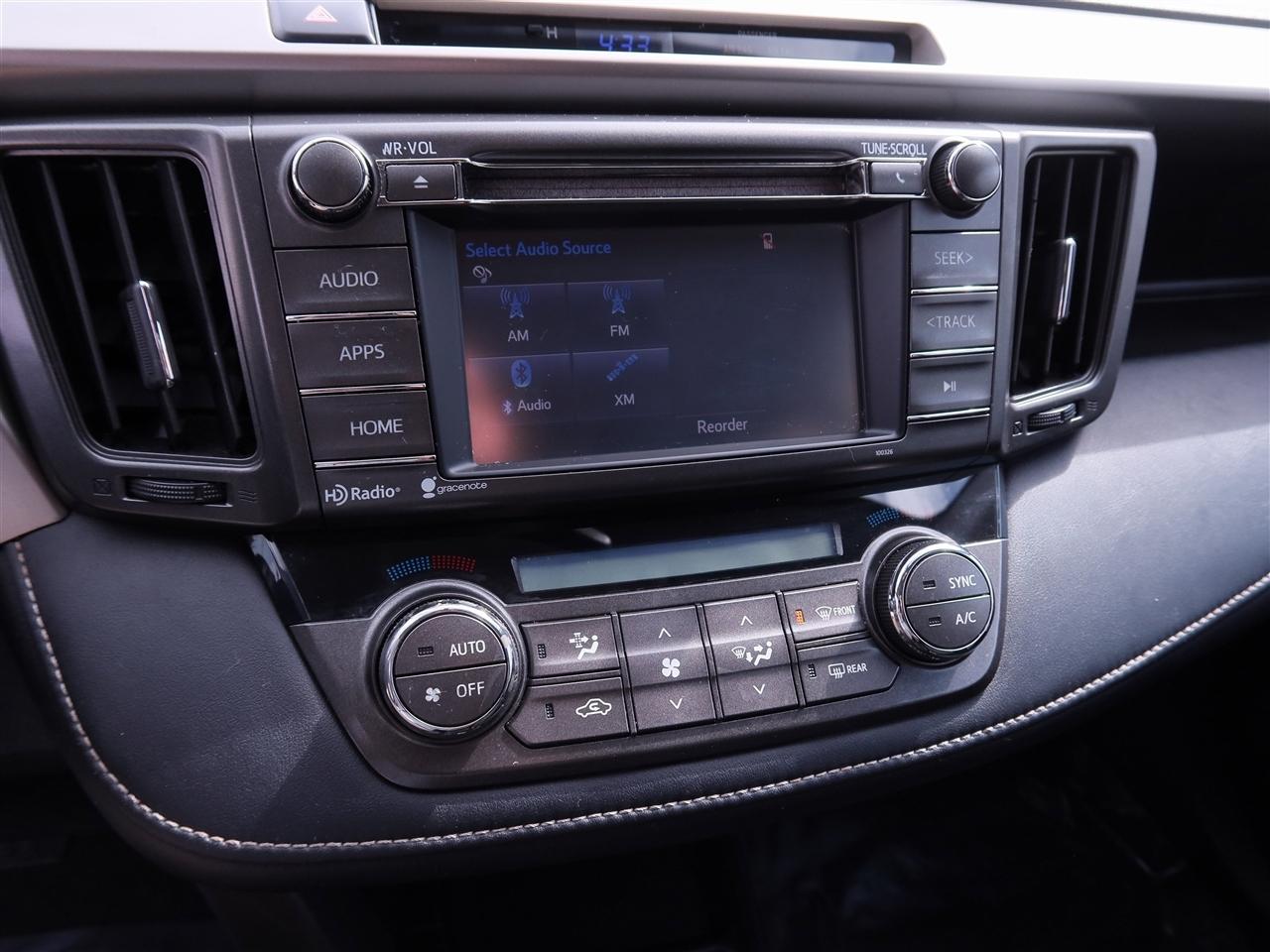 Toyota RAV4 XLE FWD 2015