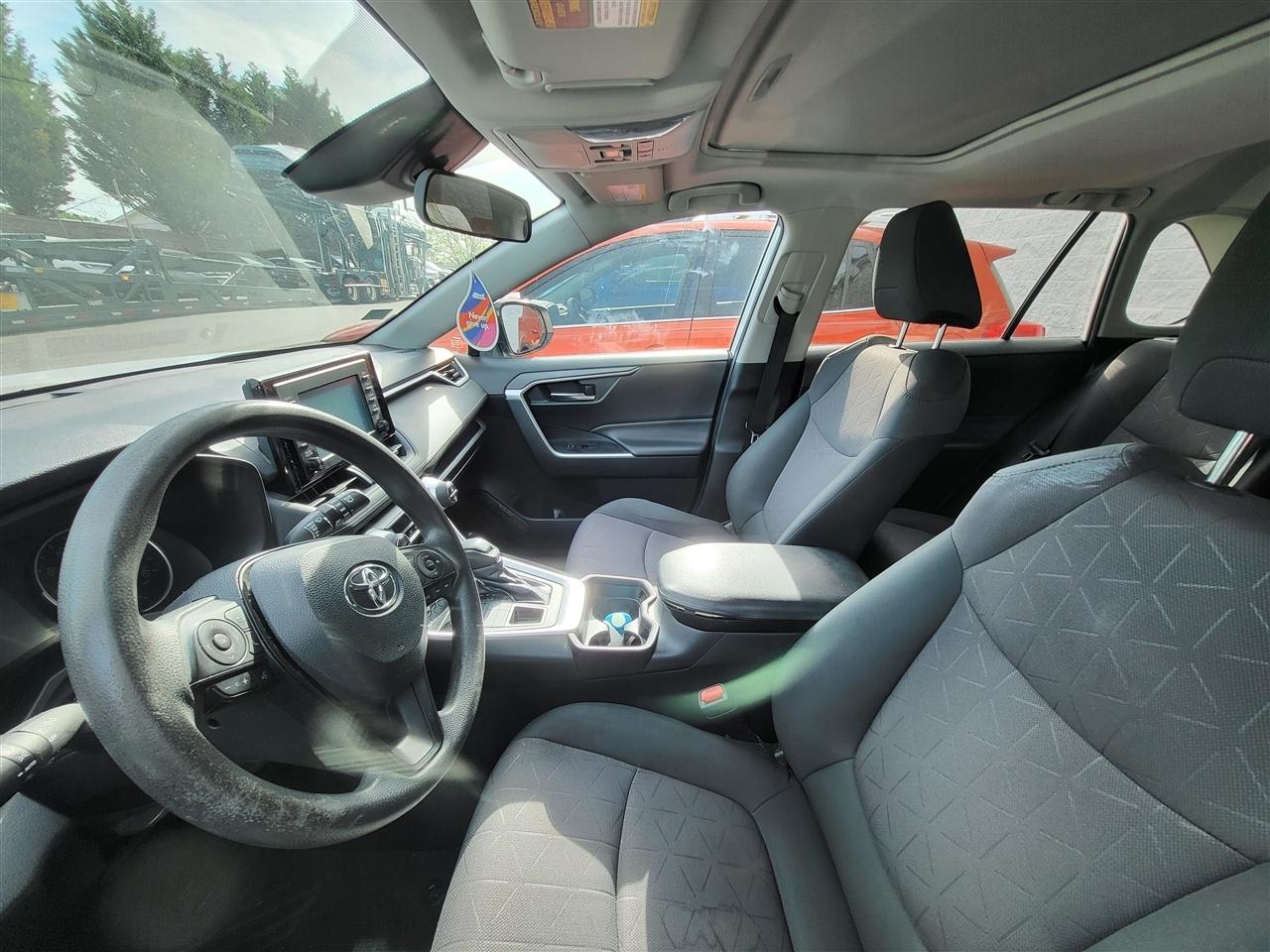 Toyota RAV4 XLE AWD 2019