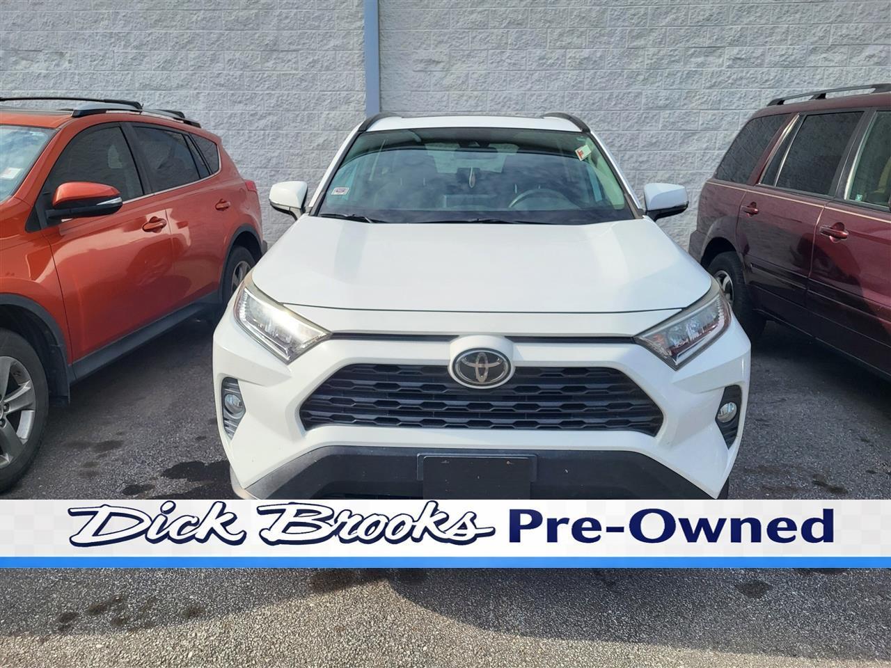 Toyota RAV4 XLE AWD 2019