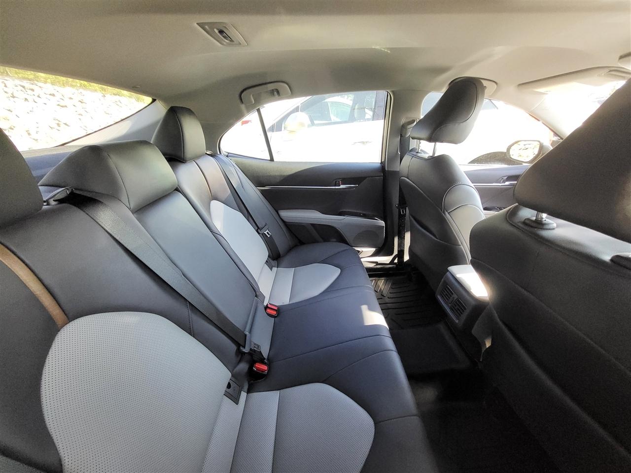 Toyota Camry XLE 2020