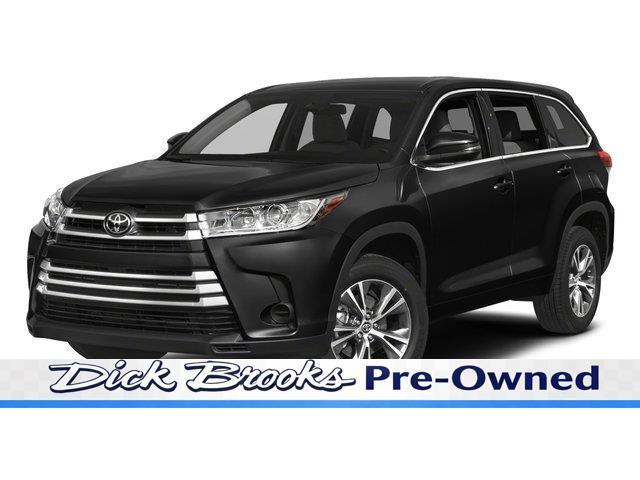 Toyota Highlander LE Plus FWD V6 2017