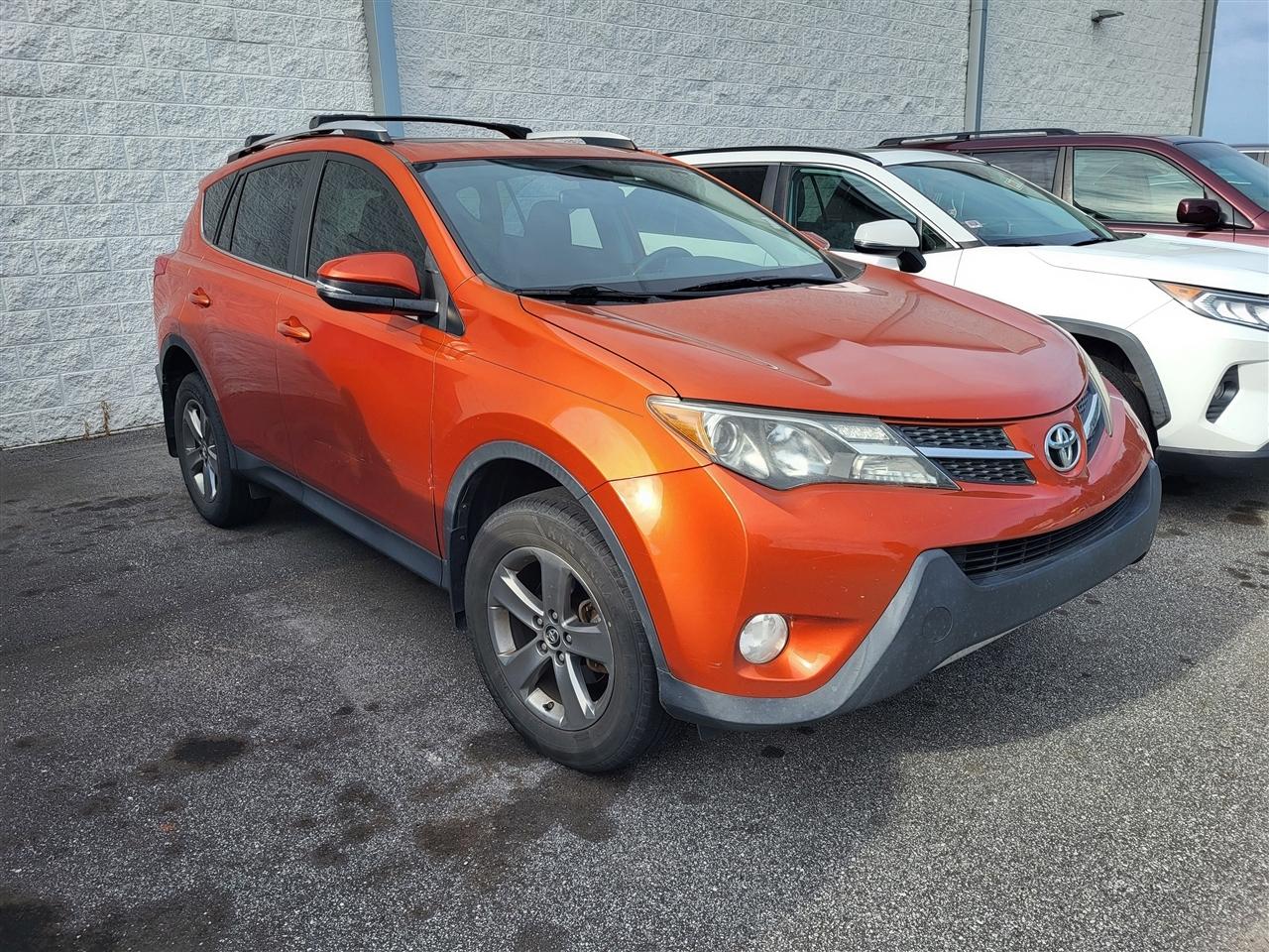Toyota RAV4 XLE FWD 2015