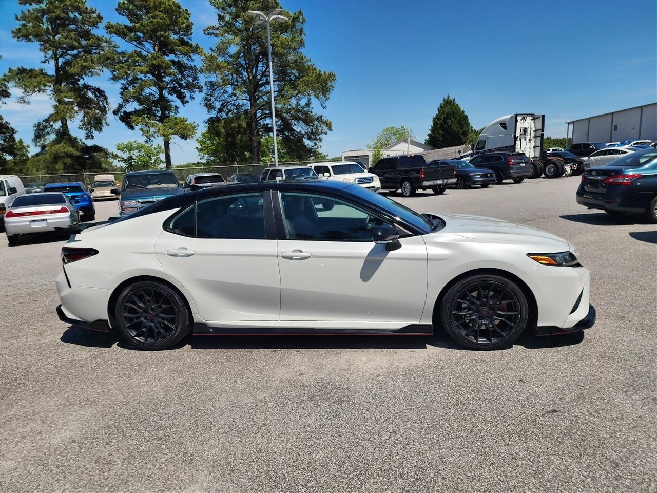 Toyota Camry XSE V6 2021