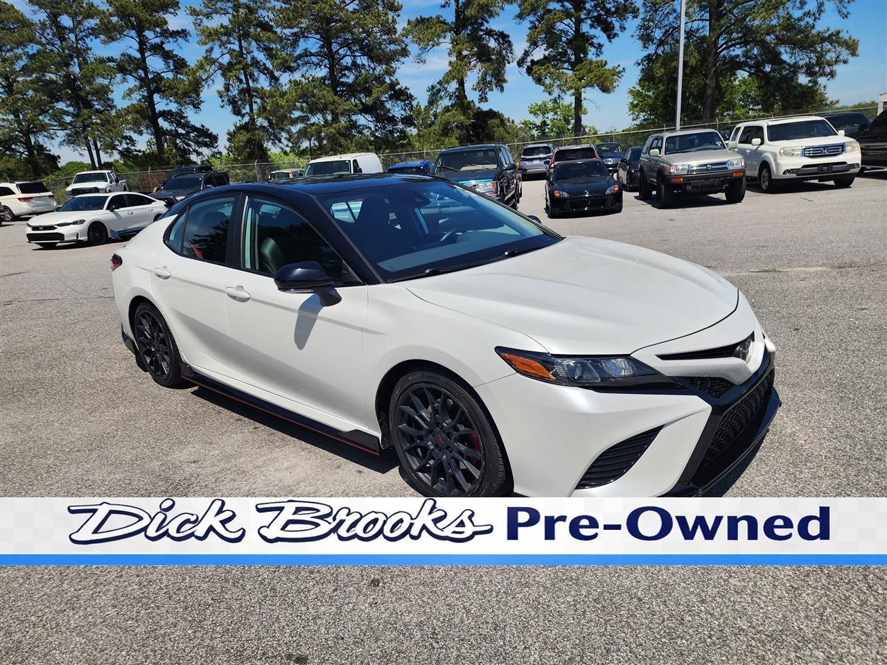 Toyota Camry XSE V6 2021