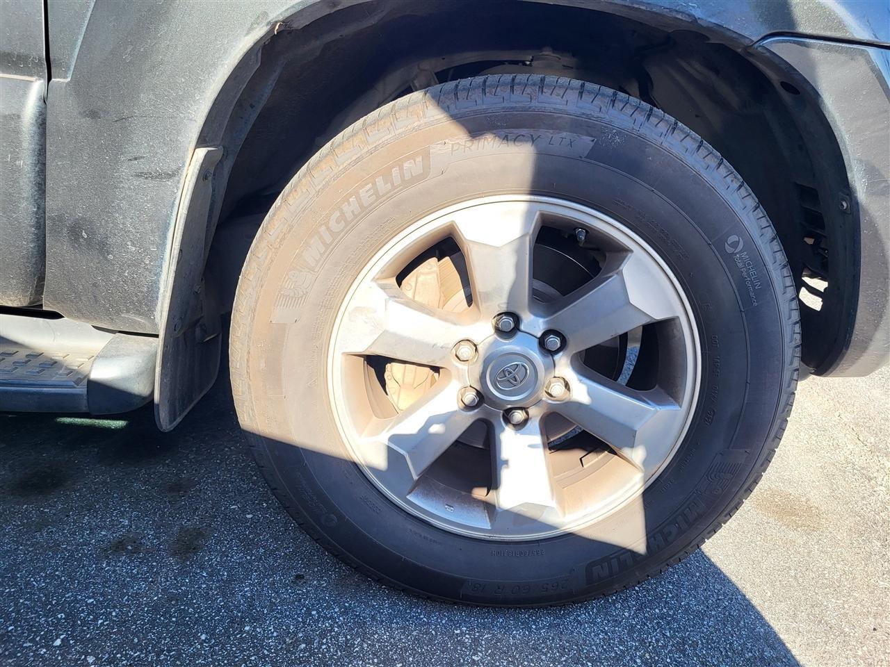 Toyota 4Runner Limited 2WD 2006