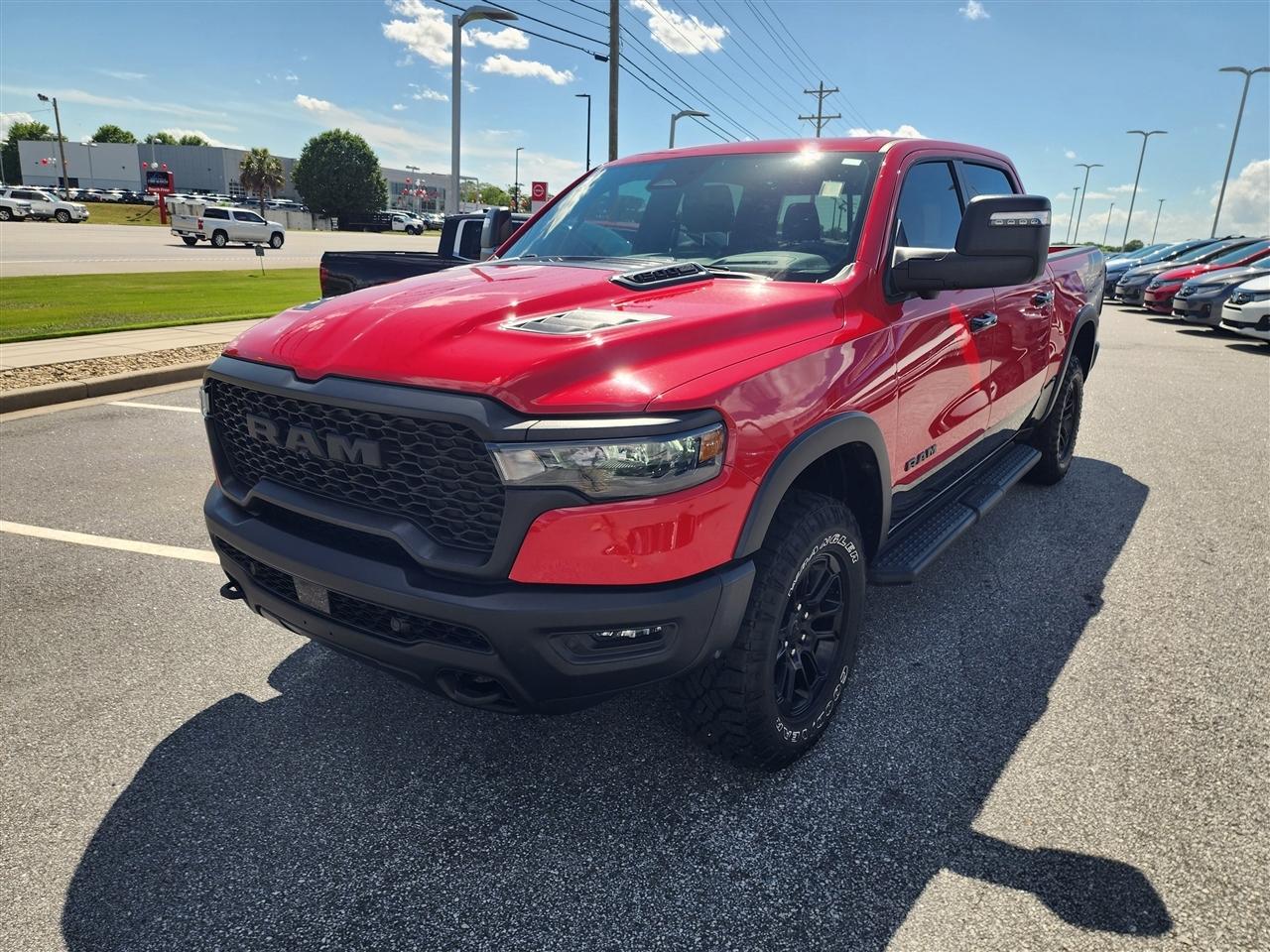 RAM 1500 Rebel Crew Cab SB 4WD 2025
