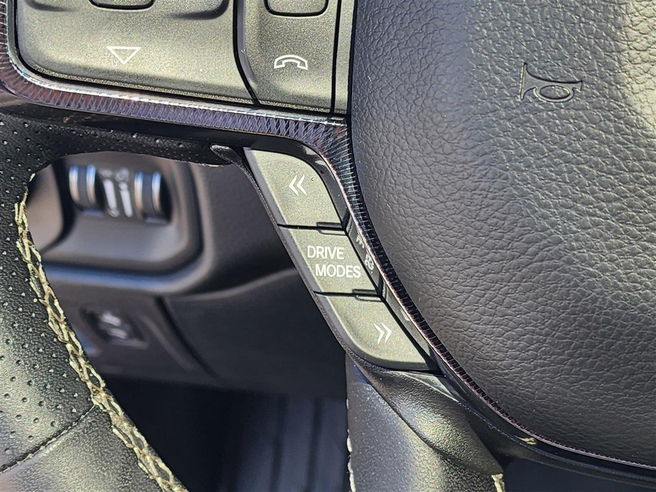 RAM 1500 Rebel Crew Cab SB 4WD 2025