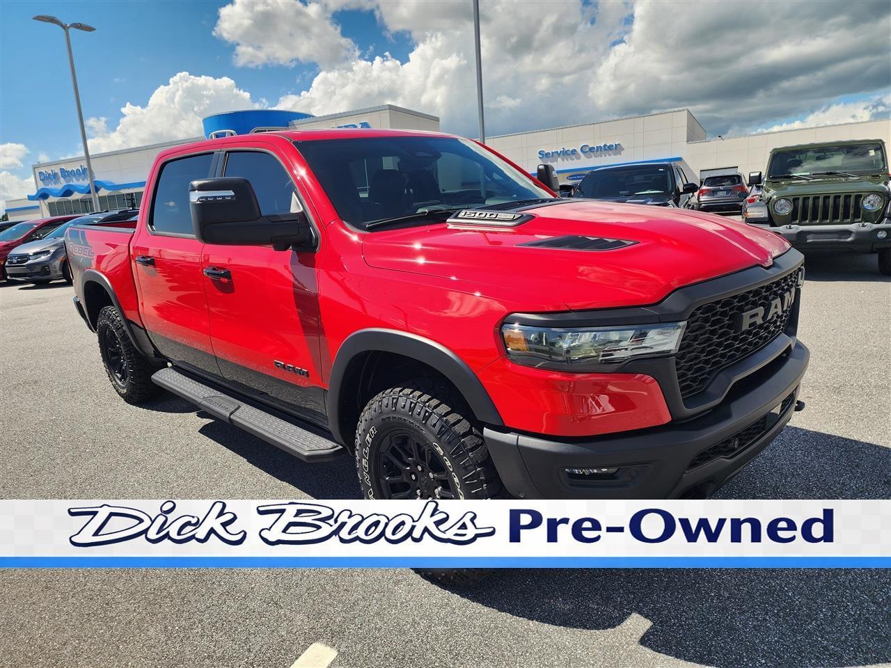 RAM 1500 Rebel Crew Cab SB 4WD 2025