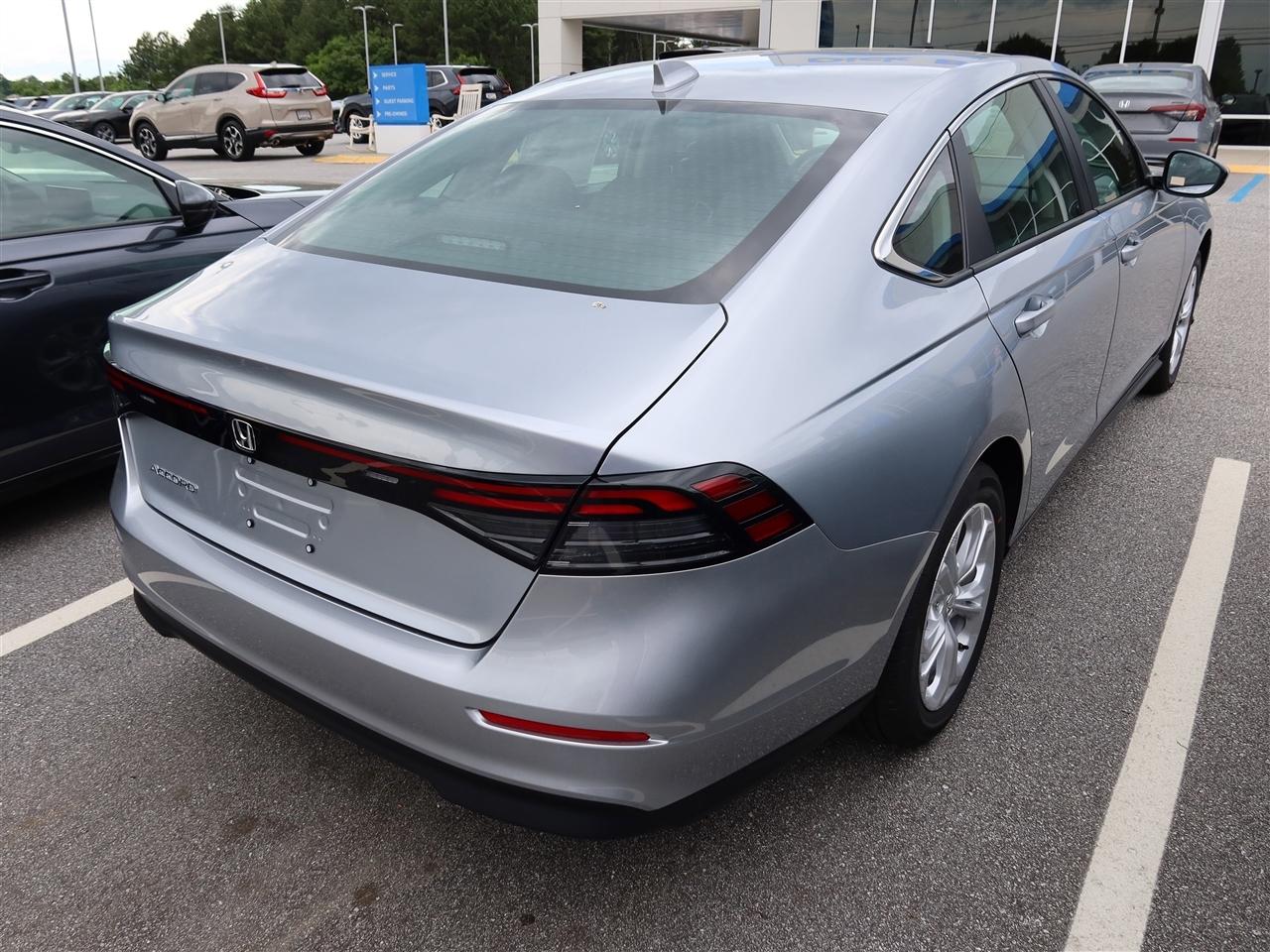 Honda Accord LX 2026
