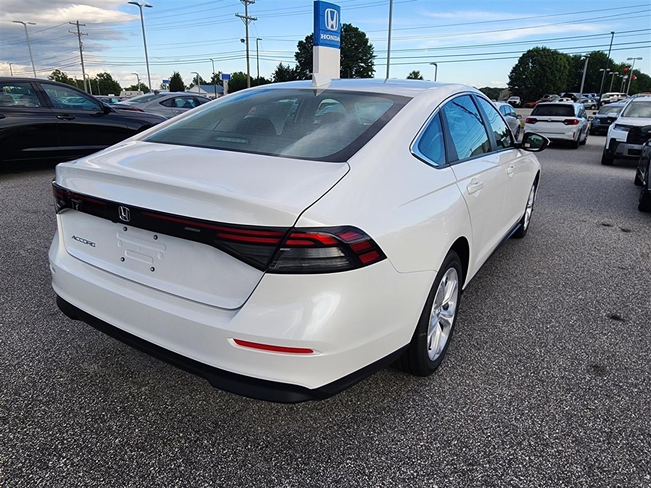 Honda Accord LX 2026