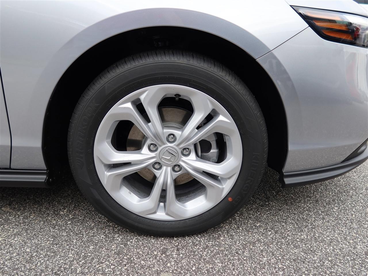 Honda Accord LX 2026