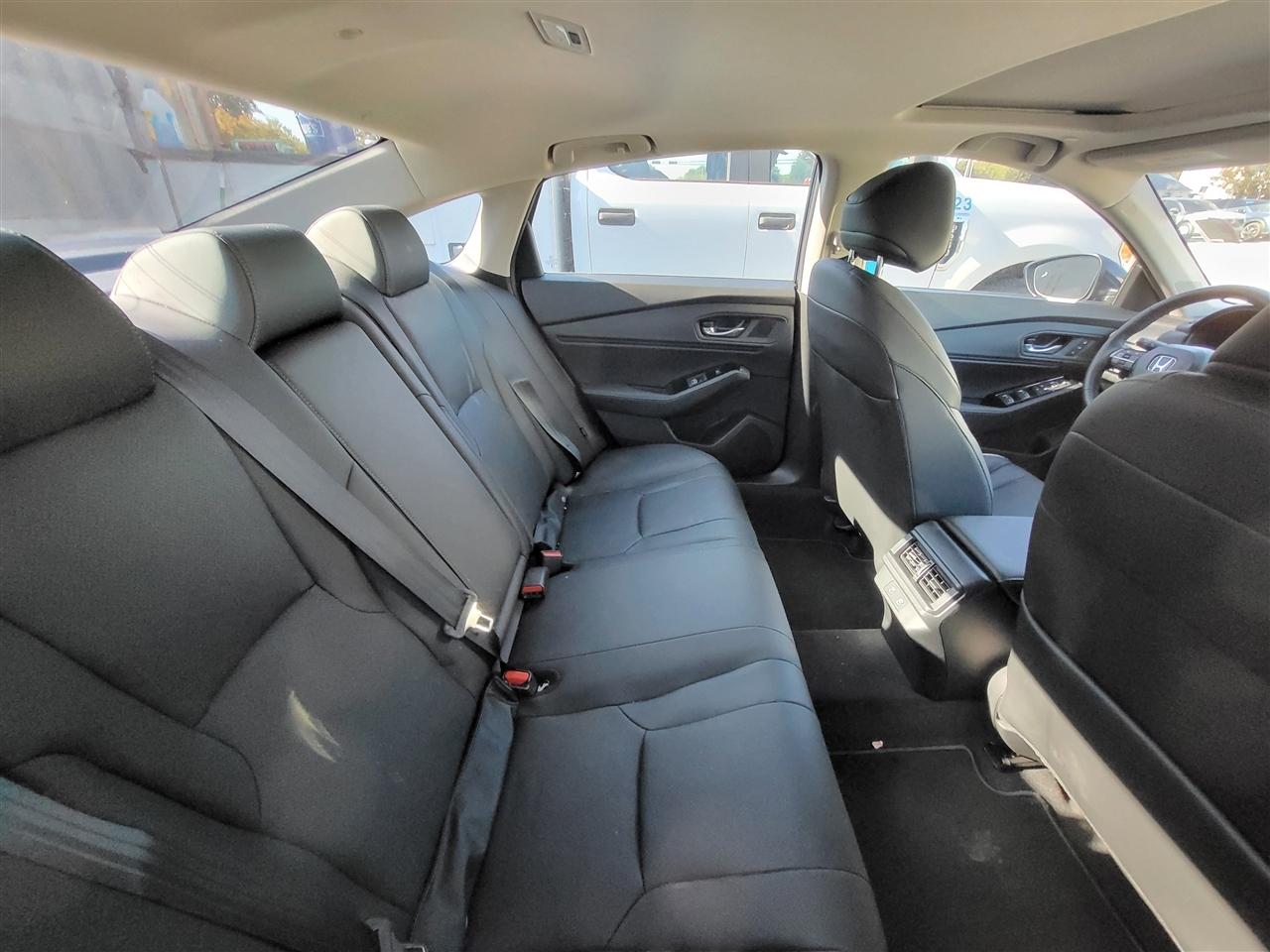 Honda Accord Touring Hybrid 2025